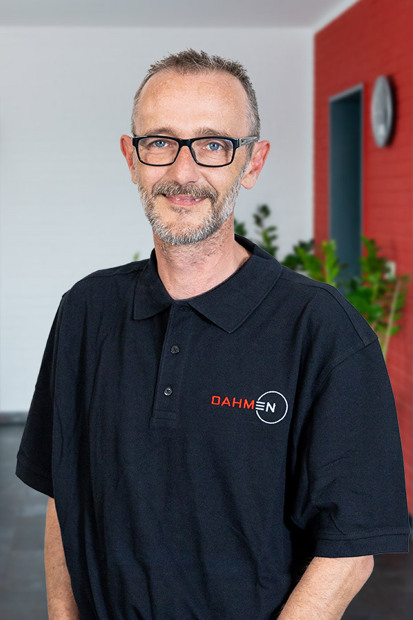 Dahmen_Team_Demo_male_2